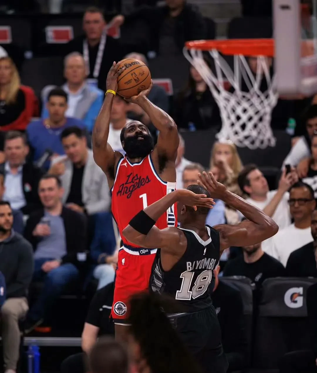 快船战狂哥，谁将最终占据上风？