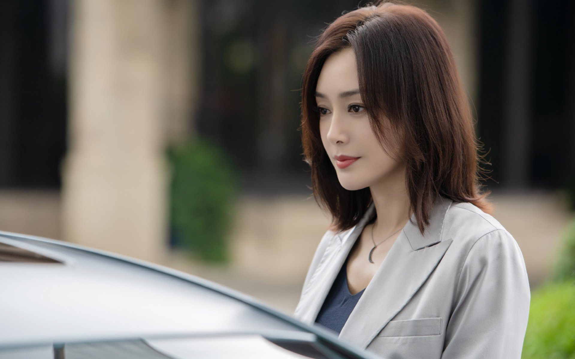 老鹰展翅，深圳折翼，年度焦点之战115-90全面压制纪实